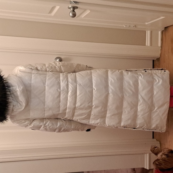 Winter jacket - Picture 2 of 9